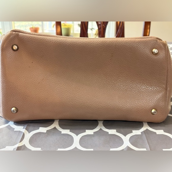 FRESHLY PICKED Classic Diaper Backpack Bag II in Aspen - Picture 9 of 16